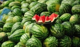 潍坊网红吃瓜事件真相,揭秘背后真相与反思